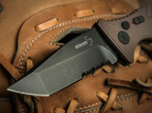 boeker-plus-strike-tanto-coyote-knife-bg-ножове