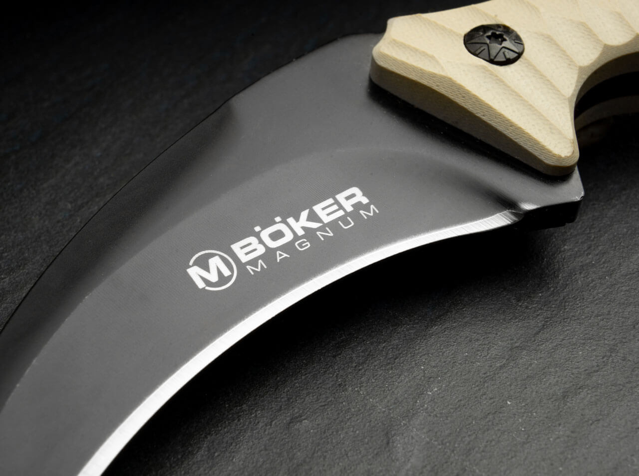 knife.bg-Boker Magnum Spike Karambit Туристически Нож с Фиксирано Острие от 440A Стомана и G10 Дръжка, Пустинен Кафяв-2 Туристически Нож - карамбит