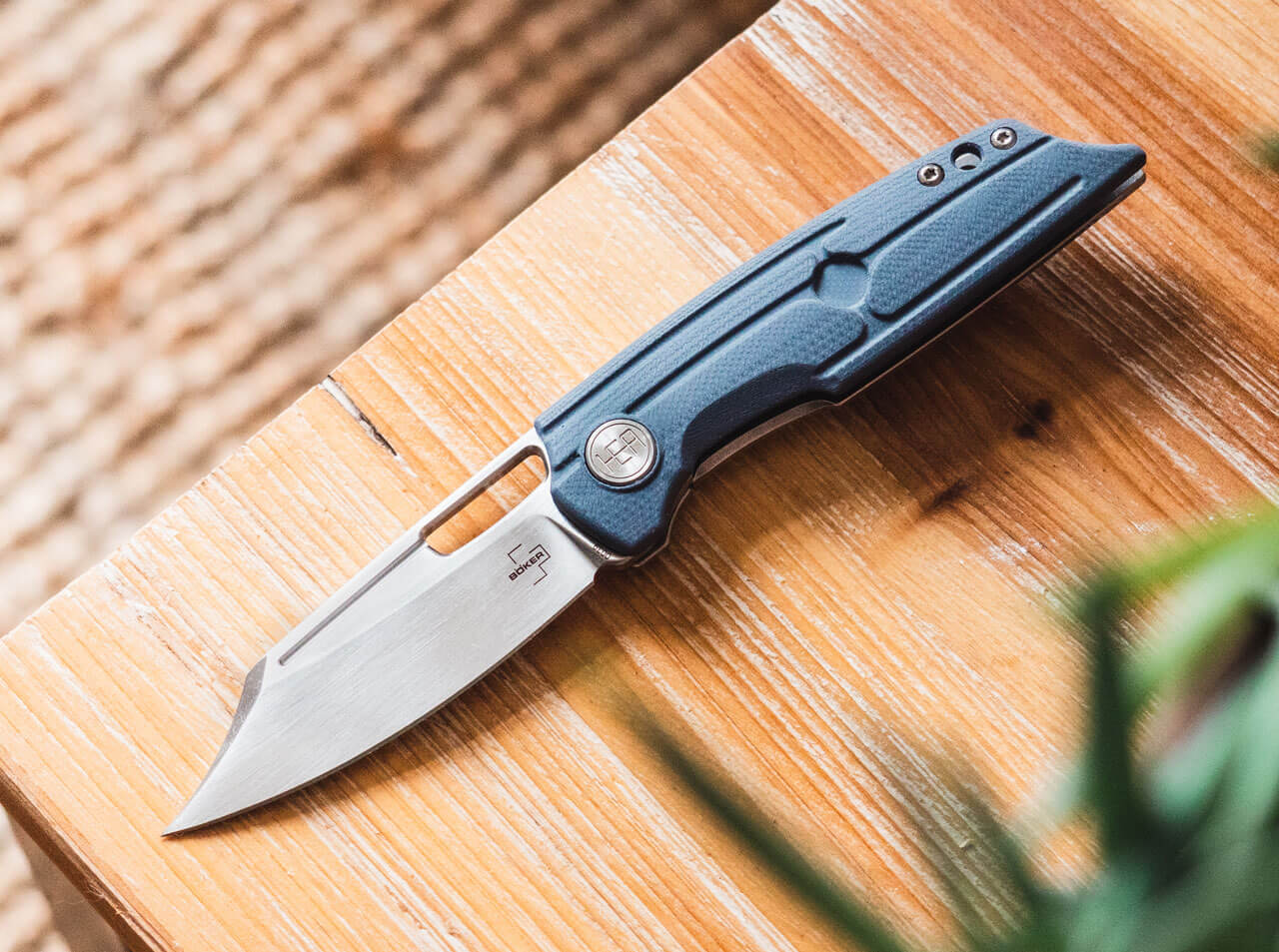 knife.bg-Boker Plus HEA Hunter Сгъваем нож с D2 стомана и G10 дръжка, Framelock заключване 3 Джобен нож Boker Plus HEA Hunter