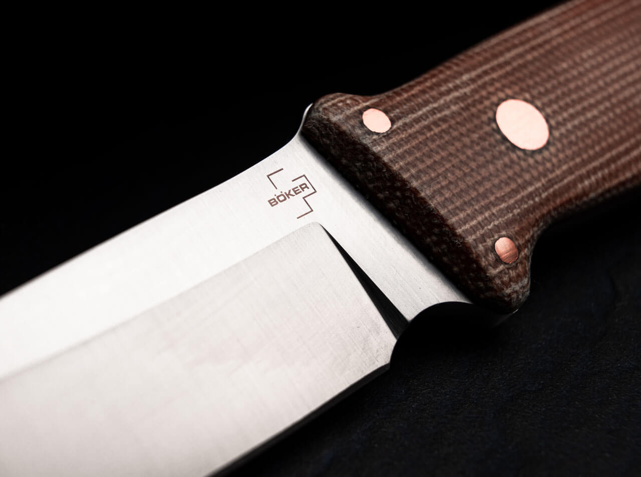 knife.bg-Фиксиран нож Boker Plus Cub Pro D2 стомана, Микарта дръжка, Дизайн Лукас Бърнли-1 Фиксиран нож Boker Лукас Бърнли