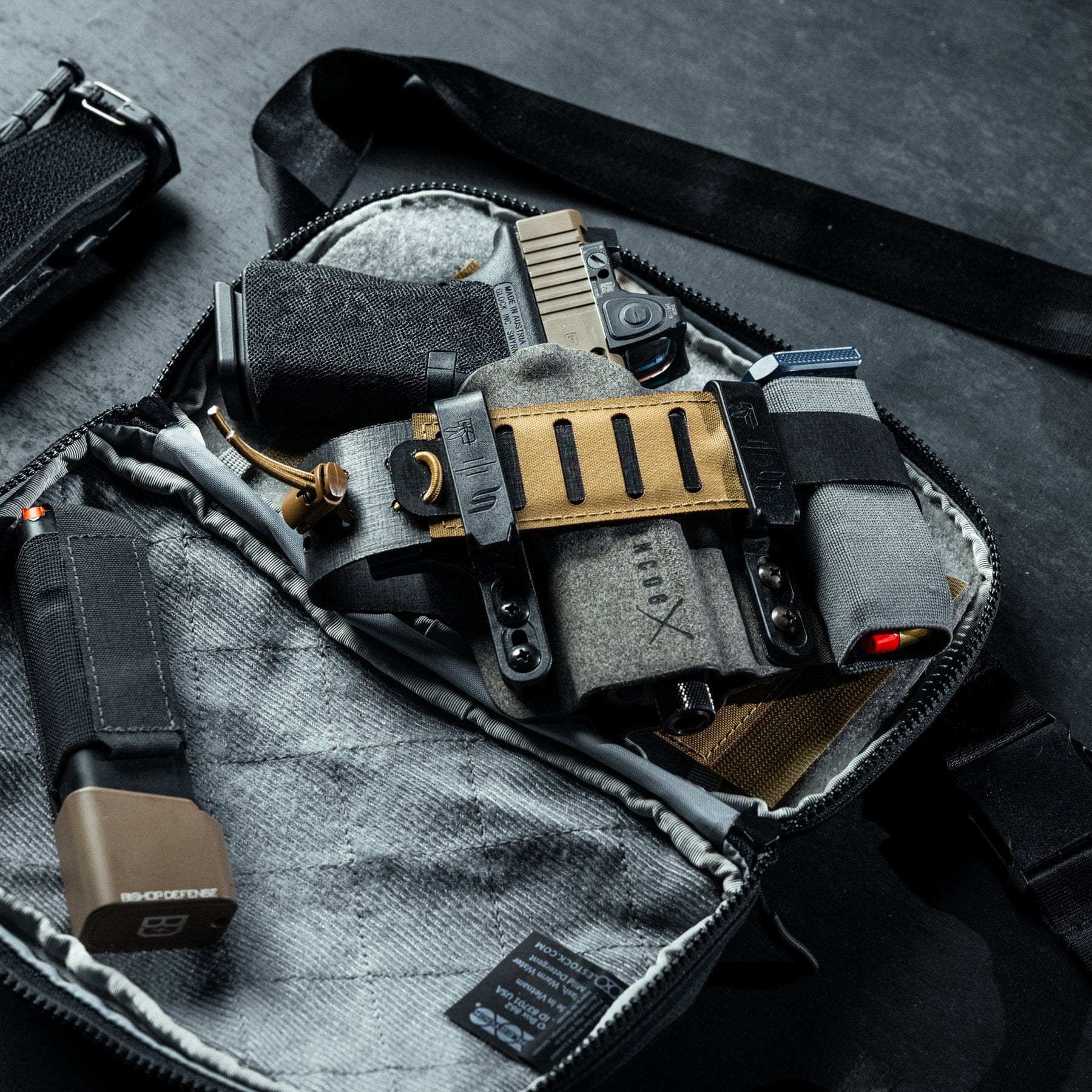 knife.bg-Тактическа чанта за пистолет Eberlestock Fade Flex - черна 4 чанта за пистолет