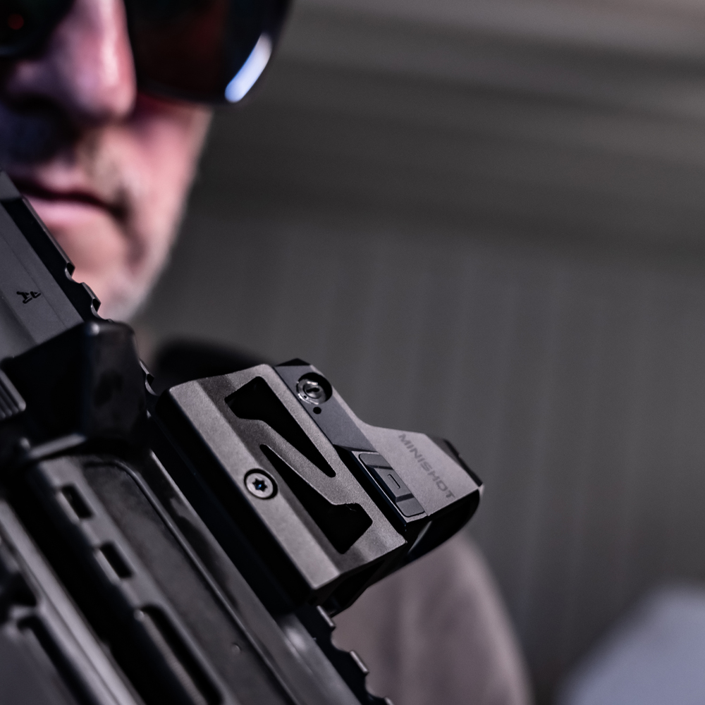 Компактен бързомер Sightmark Minishot M-Spec M1 V2-6 Бързомер ред дот за стрелба Sightmark minishot m v2