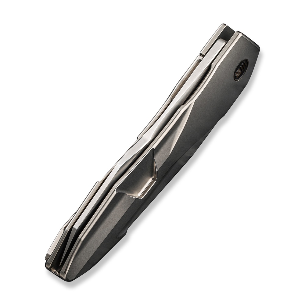 Джобен нож WE Knife Solid с полирана с бластиране титаниева дръжка и CPM 20CV стомана Джобен нож WE Knife Solid с полирана с бластиране титаниева дръжка и CPM 20CV стомана