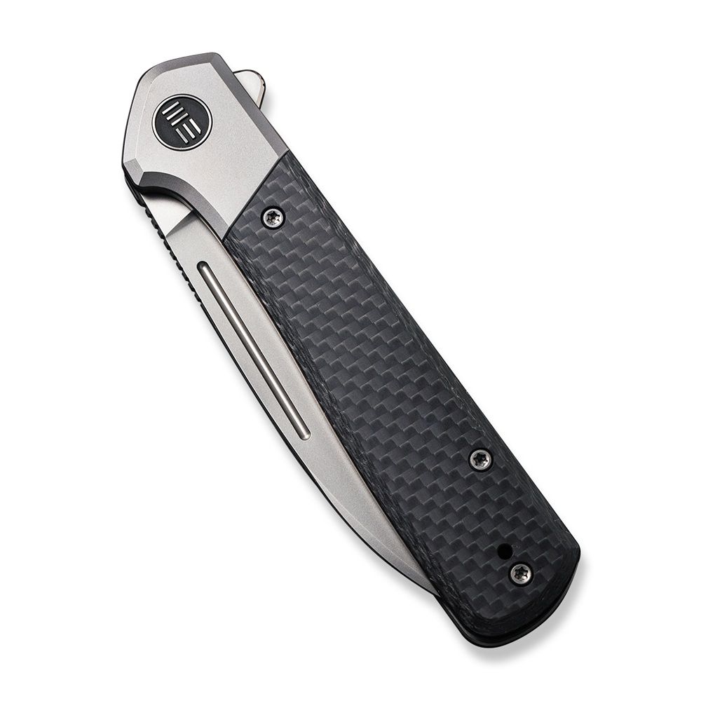 Джобен нож WE Knife Soothsayer с карбонова сиво-черна дръжка и CPM 20CV стомана Джобен нож WE Knife Soothsayer с карбонова сиво-черна дръжка и CPM 20CV стомана