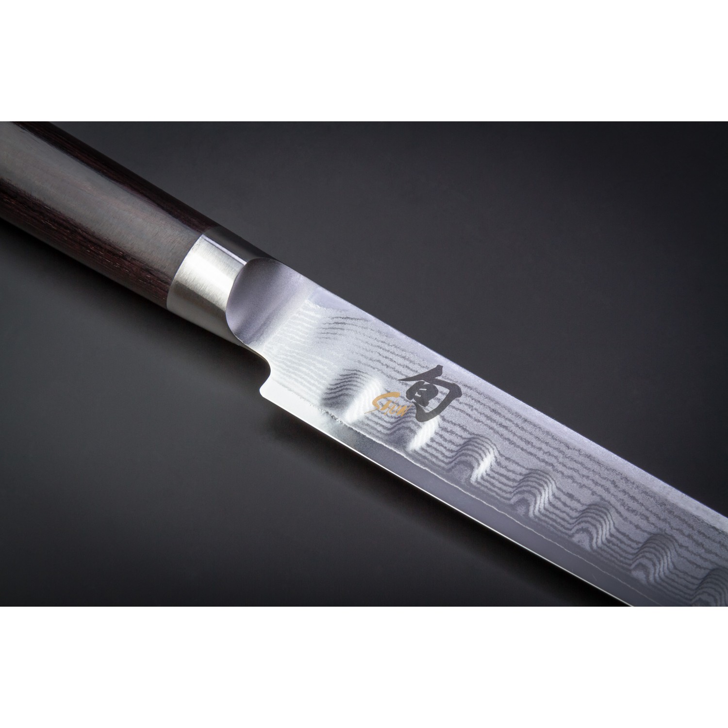 KAI Shun Classic DM-0720 Кухненски нож за филетиране 23 см KAI Shun Classic DM-0720 Кухненски нож за филетиране 23 см
