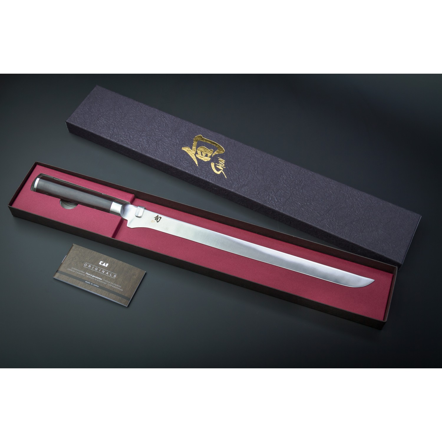 KAI Shun Classic DM-0735 Кухненски нож за филетиране 30 см KAI Shun Classic DM-0735 Кухненски нож за филетиране 30 см