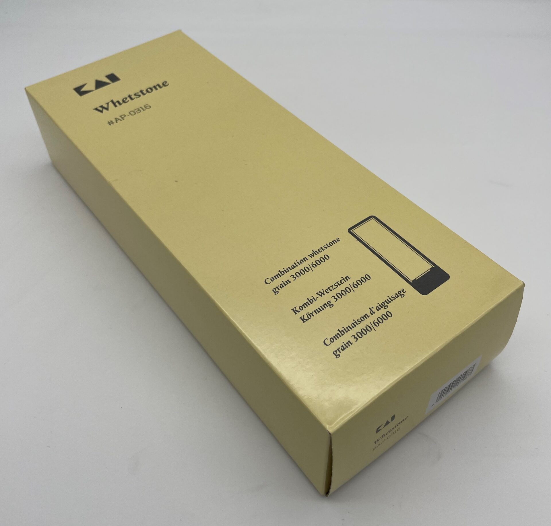 KAI AP-0316 Заточващ камък комбиниран 3000/6000 KAI AP-0316 Заточващ камък комбиниран 3000/6000