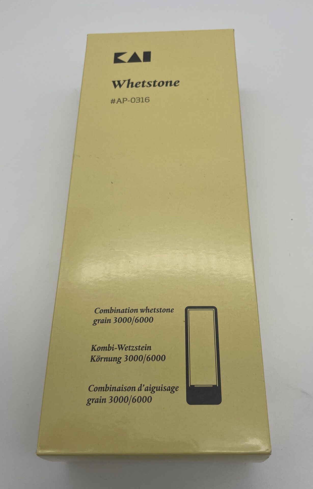 KAI AP-0316 Заточващ камък комбиниран 3000/6000 KAI AP-0316 Заточващ камък комбиниран 3000/6000