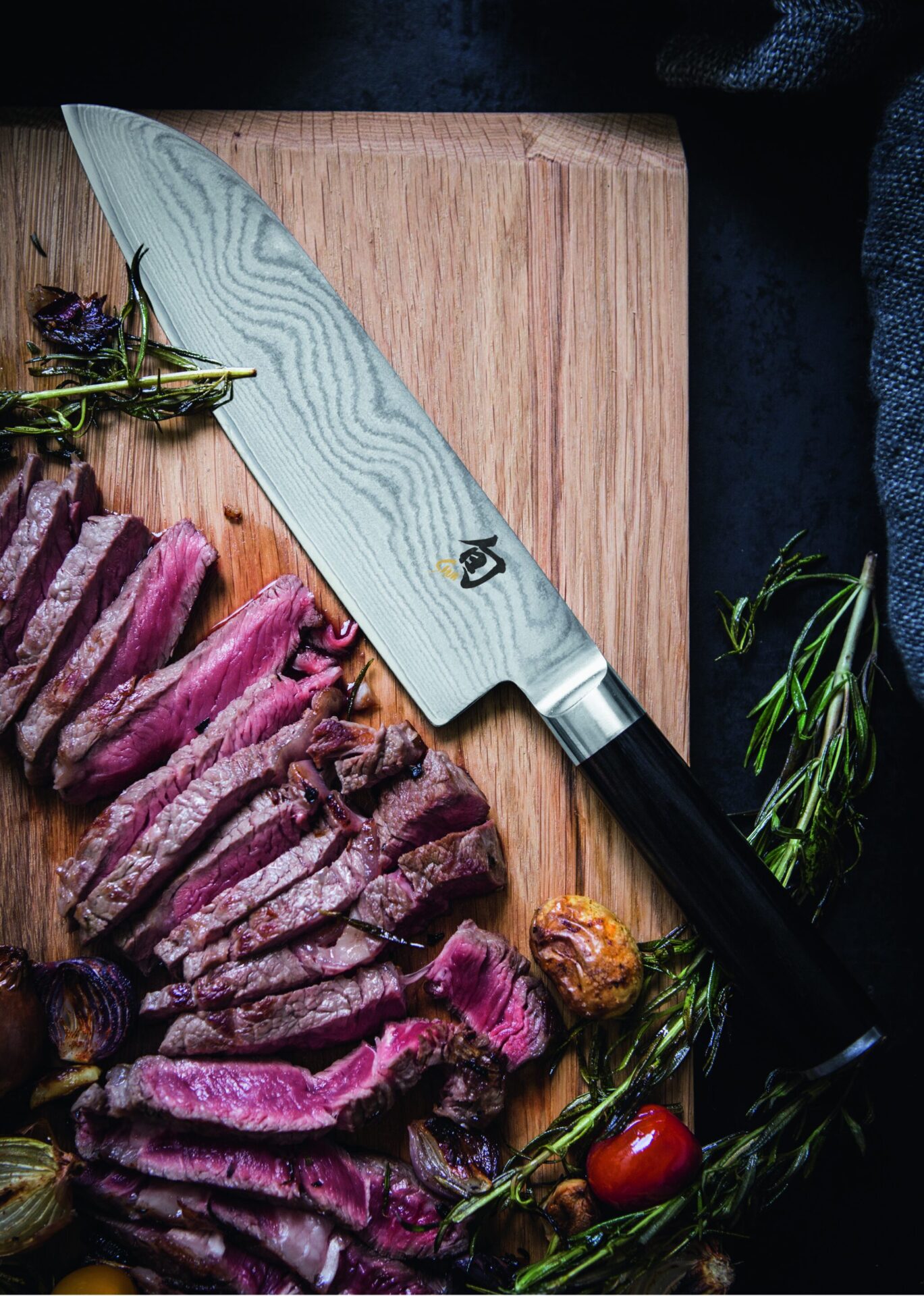 KAI DM-0702 Кухненски нож Santoku Shun Classic 18 см KAI DM-0702 Кухненски нож Santoku Shun Classic 18 см