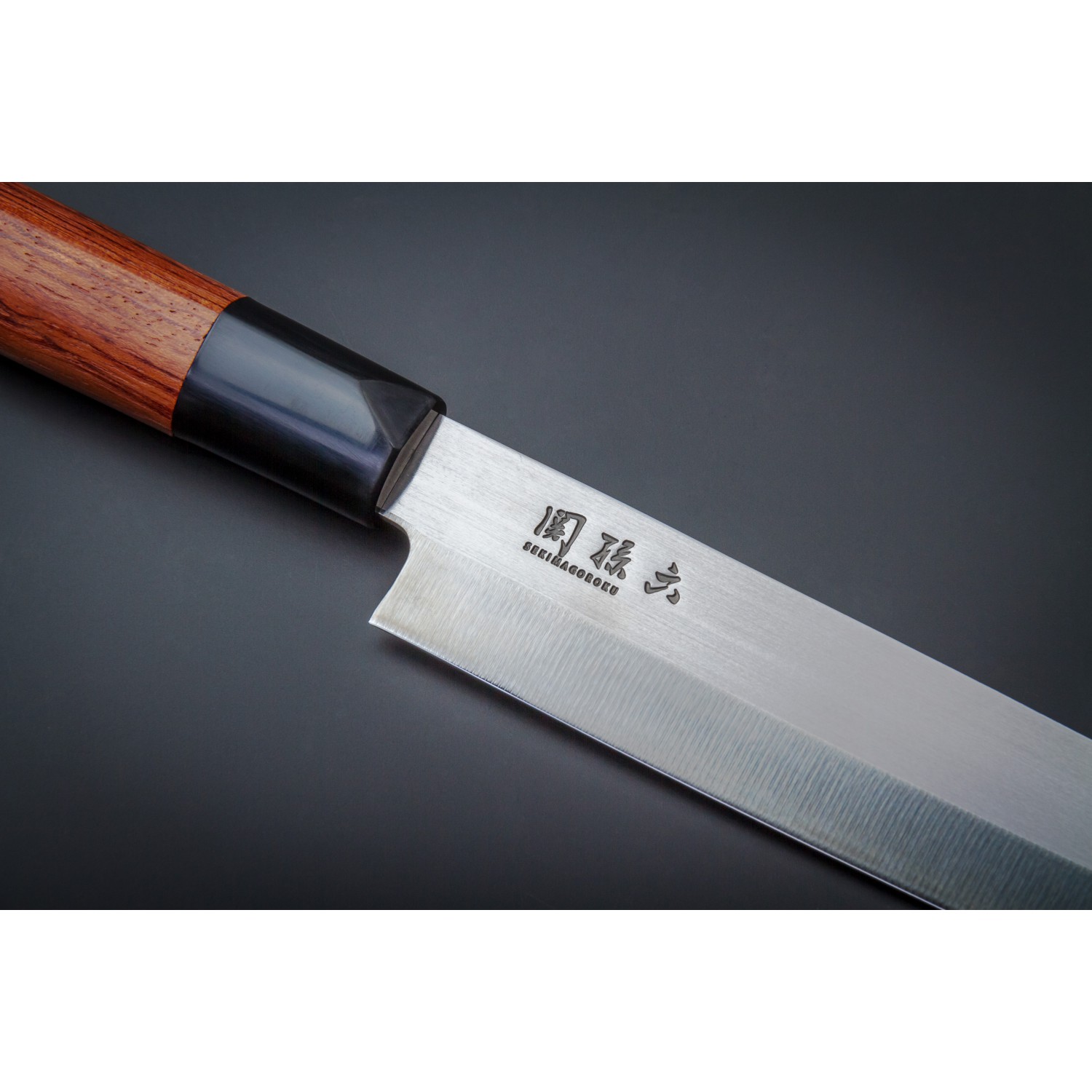 Японски нож за суши и сашими KAI Seki Magoroku Red Wood Yanagiba 21 см Японски нож за суши и сашими KAI Seki Magoroku Red Wood Yanagiba 21 см