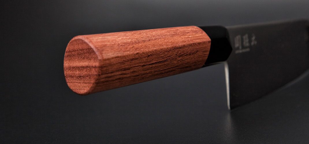 KAI MGR-0170S Кухненски нож Santoku 17 см KAI MGR-0170S Кухненски нож Santoku 17 см