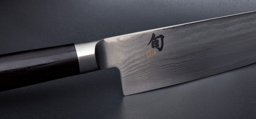 KAI DM-0702 Кухненски нож Santoku Shun Classic 18 см KAI DM-0702 Кухненски нож Santoku Shun Classic 18 см