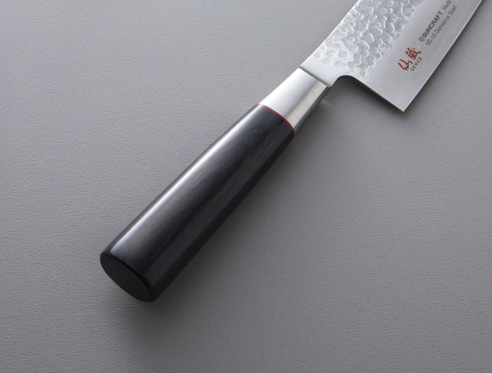 Японски нож Santoku 16.7 см Suncraft Senzo Classic Японски нож Santoku 16.7 см Suncraft Senzo Classic