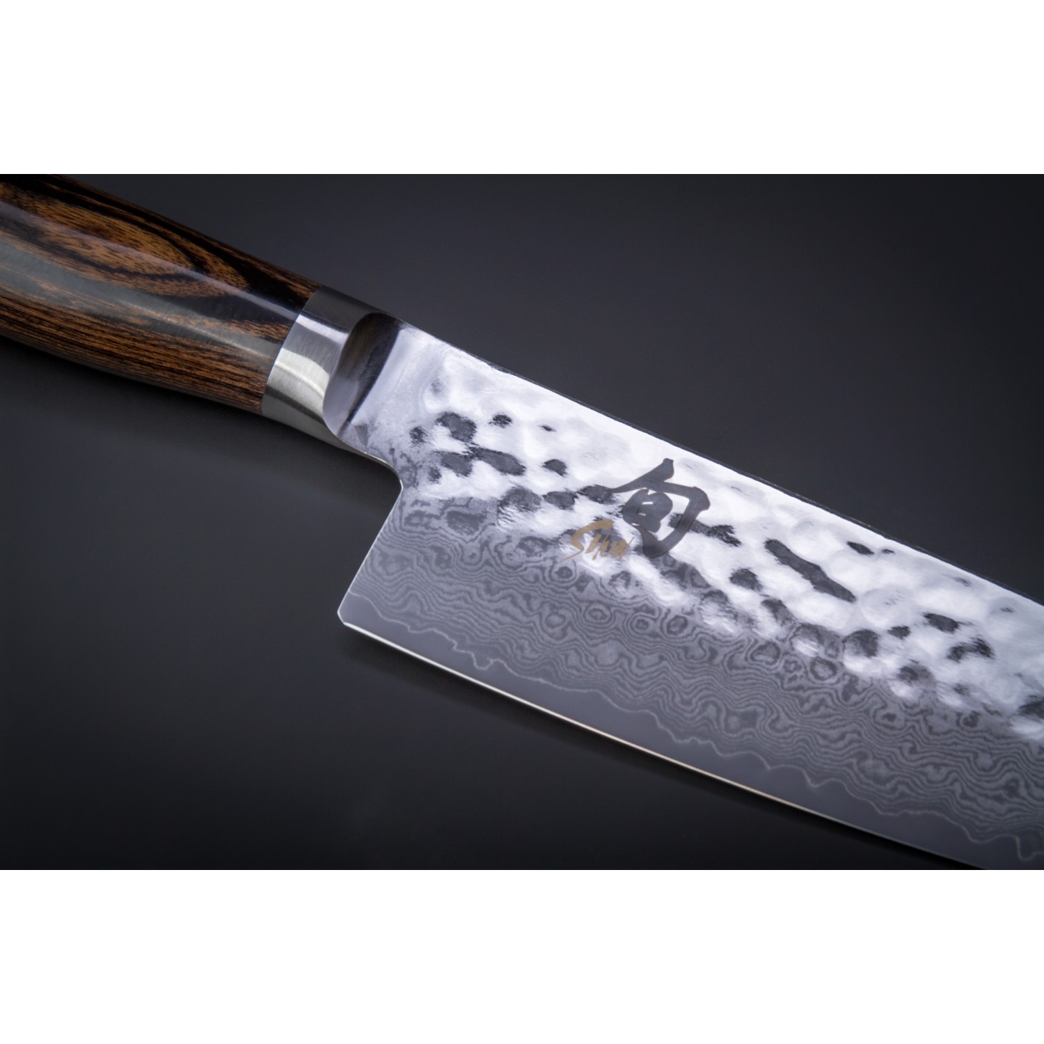 Кухненски нож KAI Santoku Shun Premier TDM-1727 14 см Кухненски нож KAI Santoku Shun Premier TDM-1727 14 см